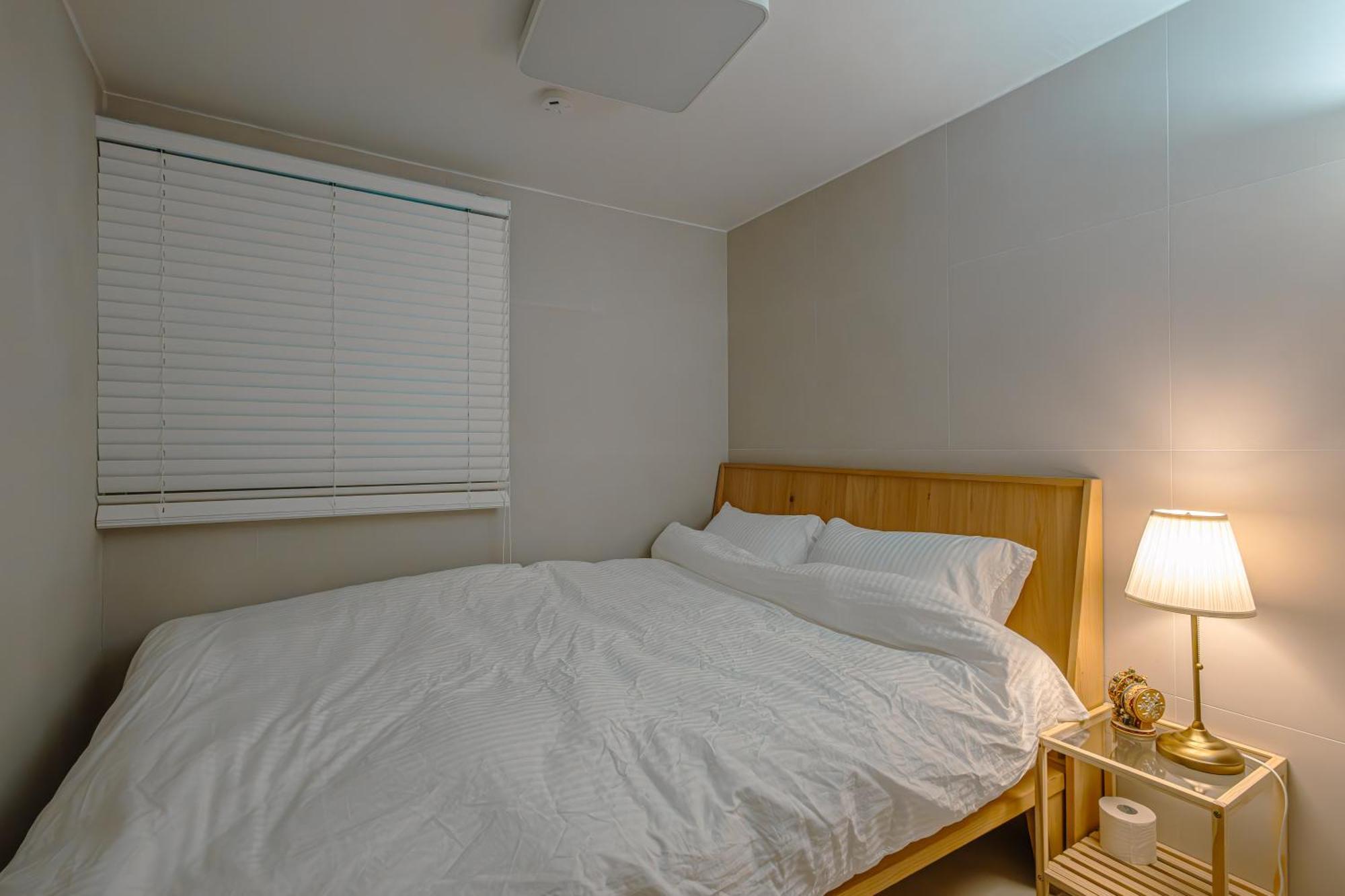 Marie's House 102 Hongdae Guest house *